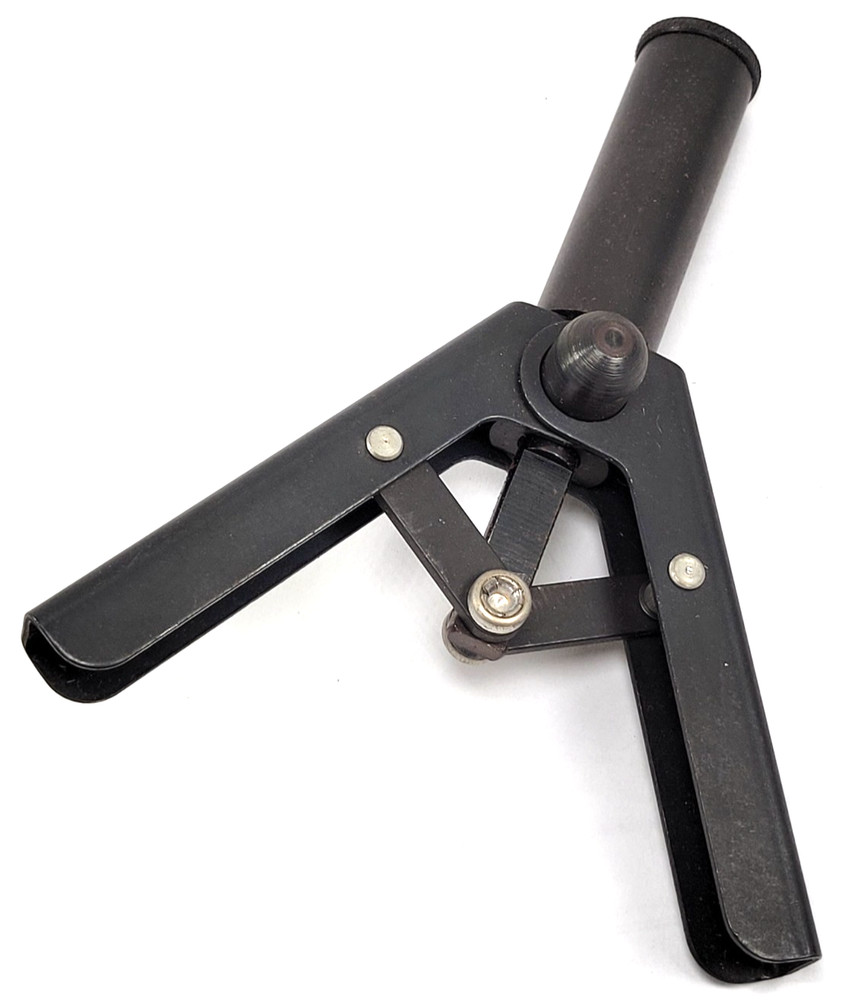 Barnes 19302 Rivet Tool For Plastic Rivets