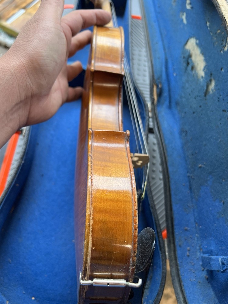 PIERRE SILVESTRE 1844 VIOLIN RARE NEEDS WORK