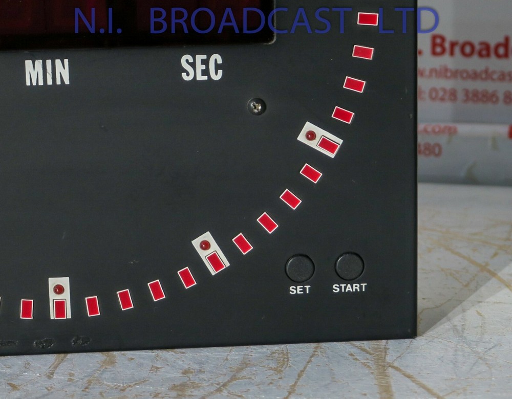 Evertz digital clock with timecode and manual start. (23cm)