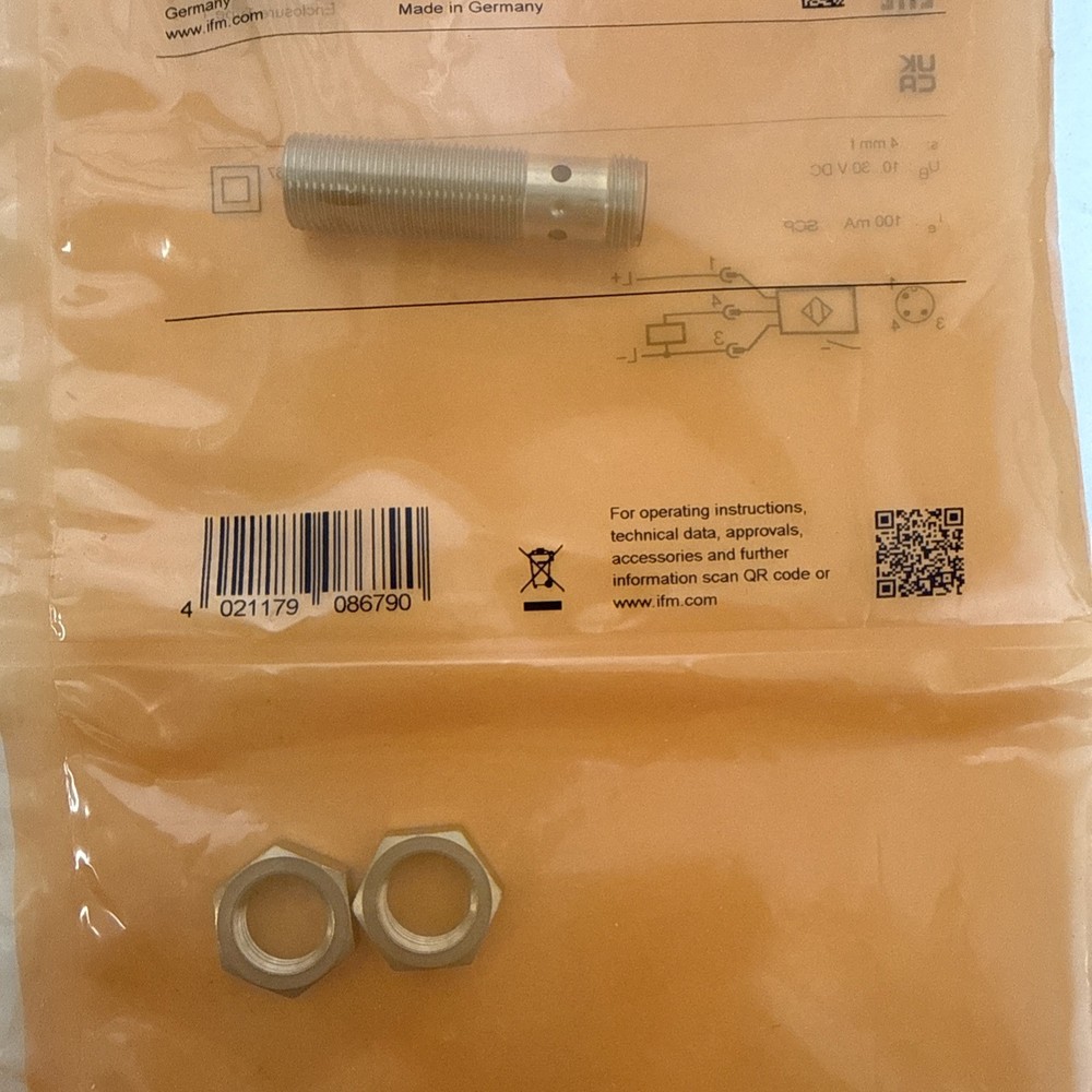 IFM Efector 10-30VDC Inductive Sensor IFB3004BBPKG/US-104-IFS204