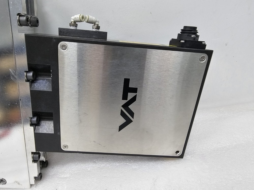 1PC VAT 02010-BA24-0001 Rectangular Gate Valve