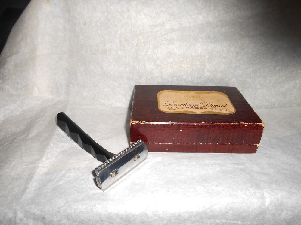Durham Dorset Safety Razor w 1 Blade Box