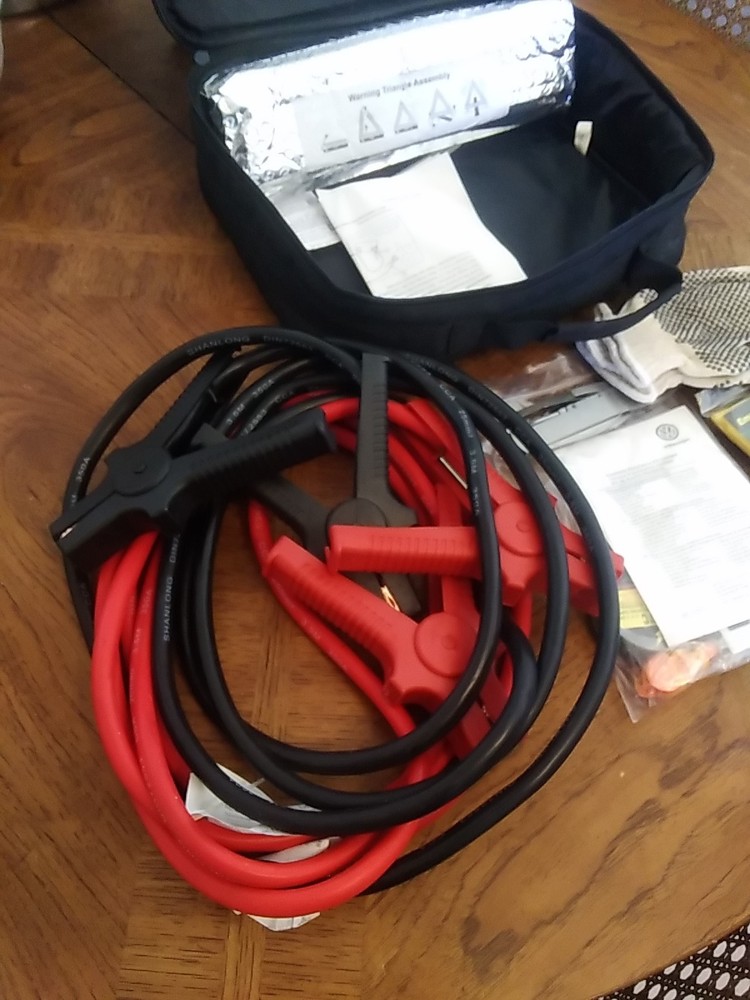 Volkswagen Roadside Assistance Kit