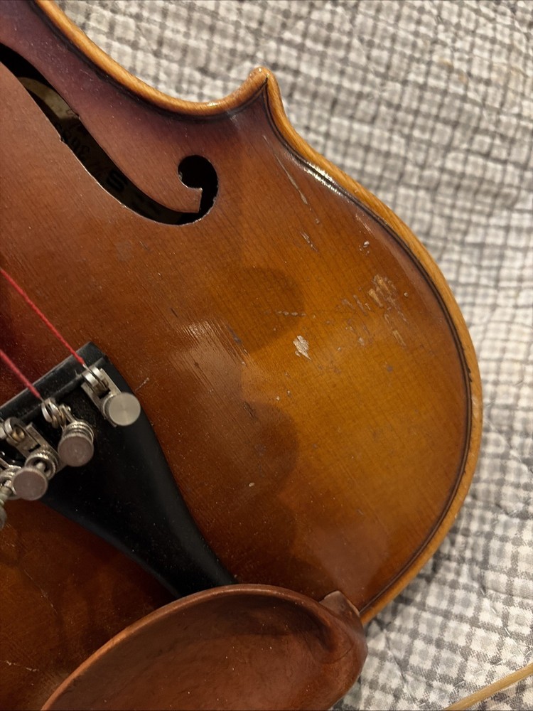 1977 E.R. Pfretzschner Violin With Bow And Case
