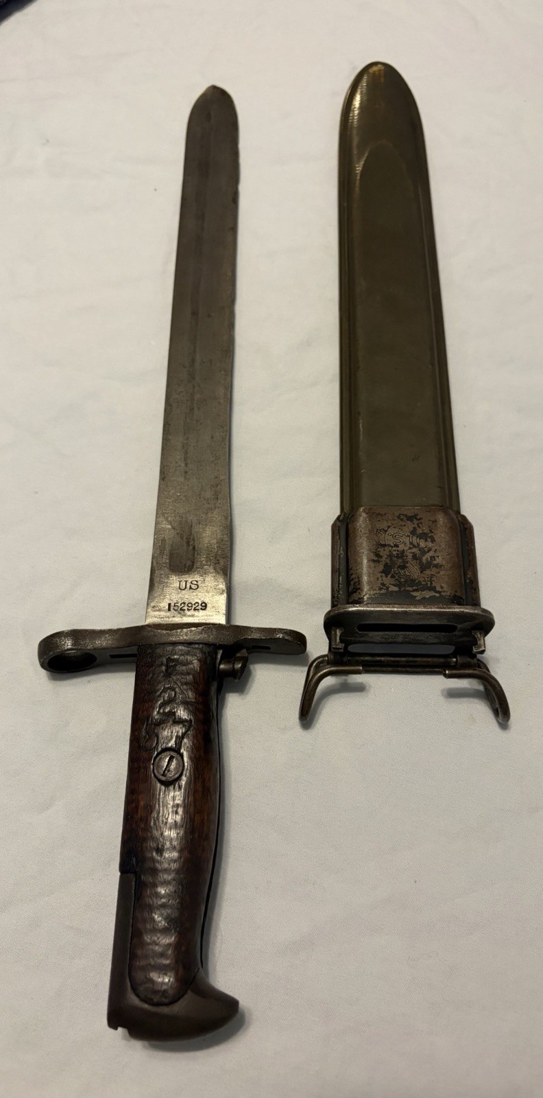 Original WWI WW1 US 1906 Springfield Armory Bayonet & Scabbard