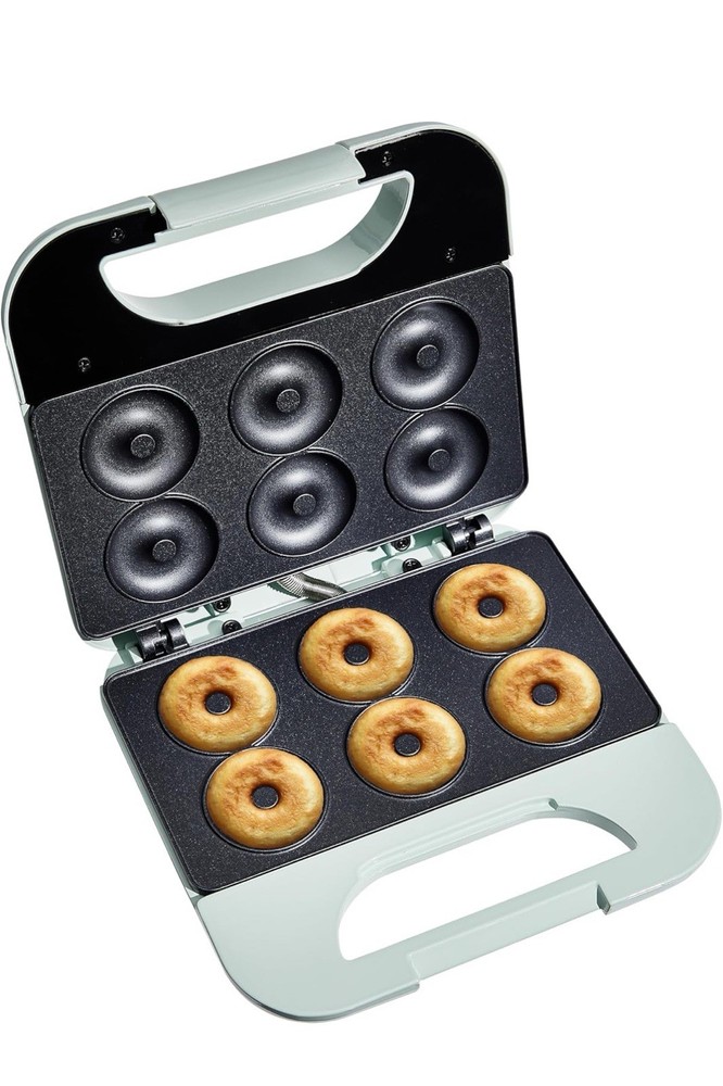 Cook With Color Donut Maker