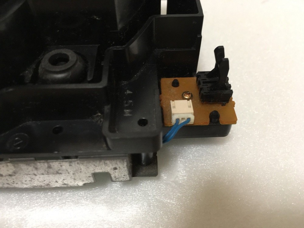 Nintendo Gamecube DOL-001 Replacement Optical Laser Drive Assembly part 002