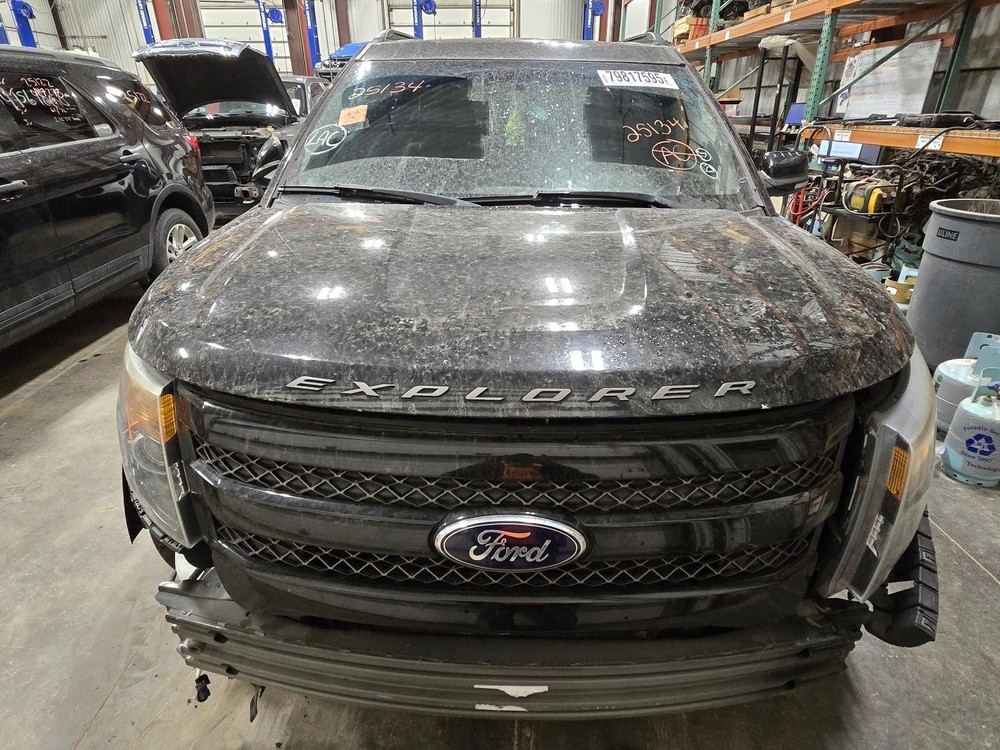 Used Infotainment Display fits: 2014 Ford Explorer Front display 8`` screen ID D