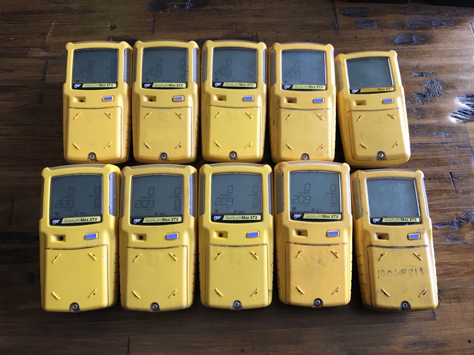 Honeywell BW GasAlert Max XT II Gas Monitor Detector, Calibrated With Charger.