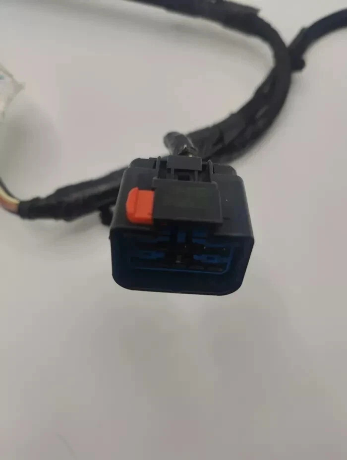 68078885AC OEM MOPAR 2012 Town & Country Sliding Door Left Wire Track TESTED