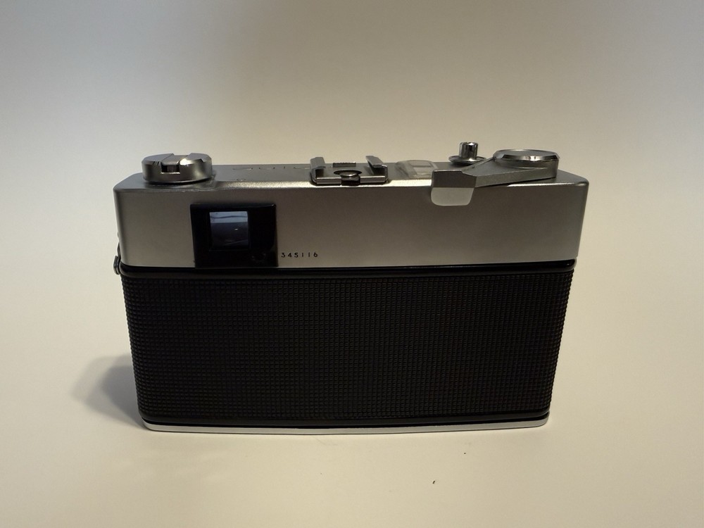 Konica Auto S1.6 Rangefinder Camera With Leather Case