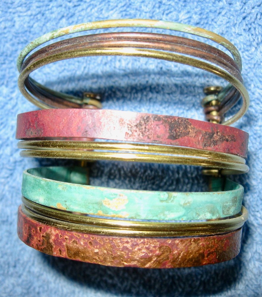 Connected 11 Bangles Bracelet; Multicolor; Golden Open Side; Posts; 3" Diameter
