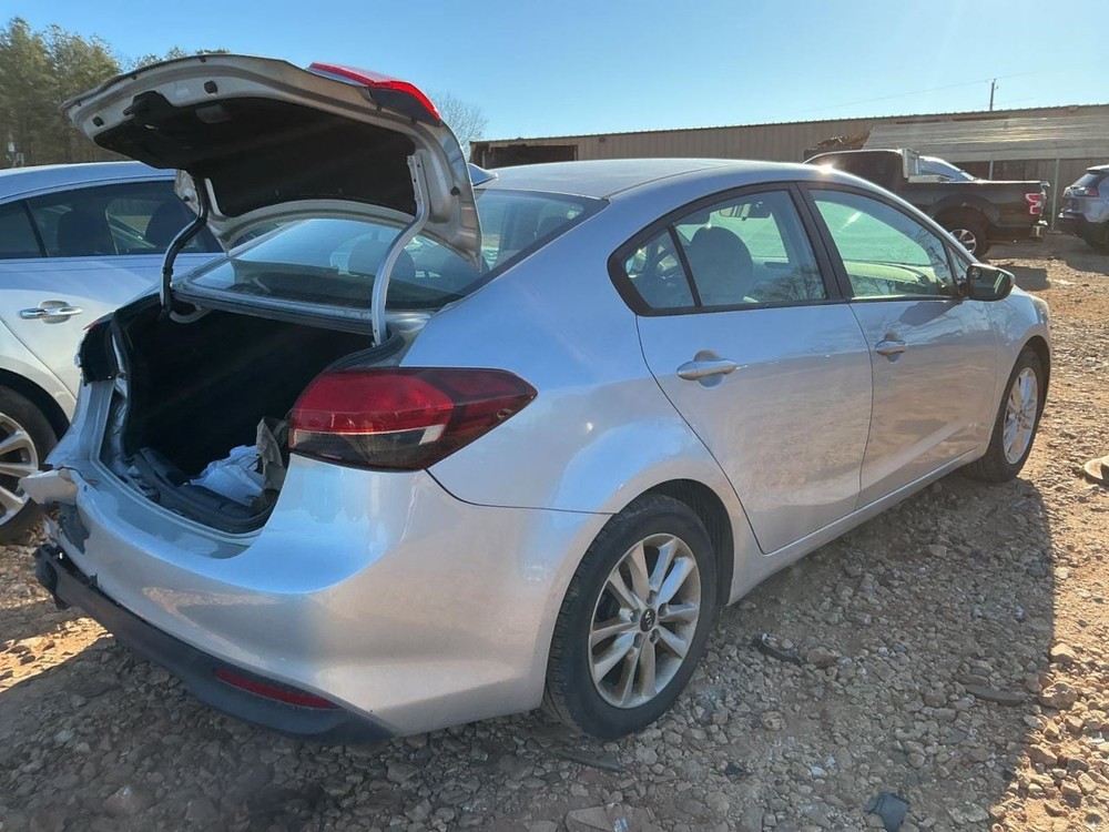 FORTE 2017 Glove Box 4928474