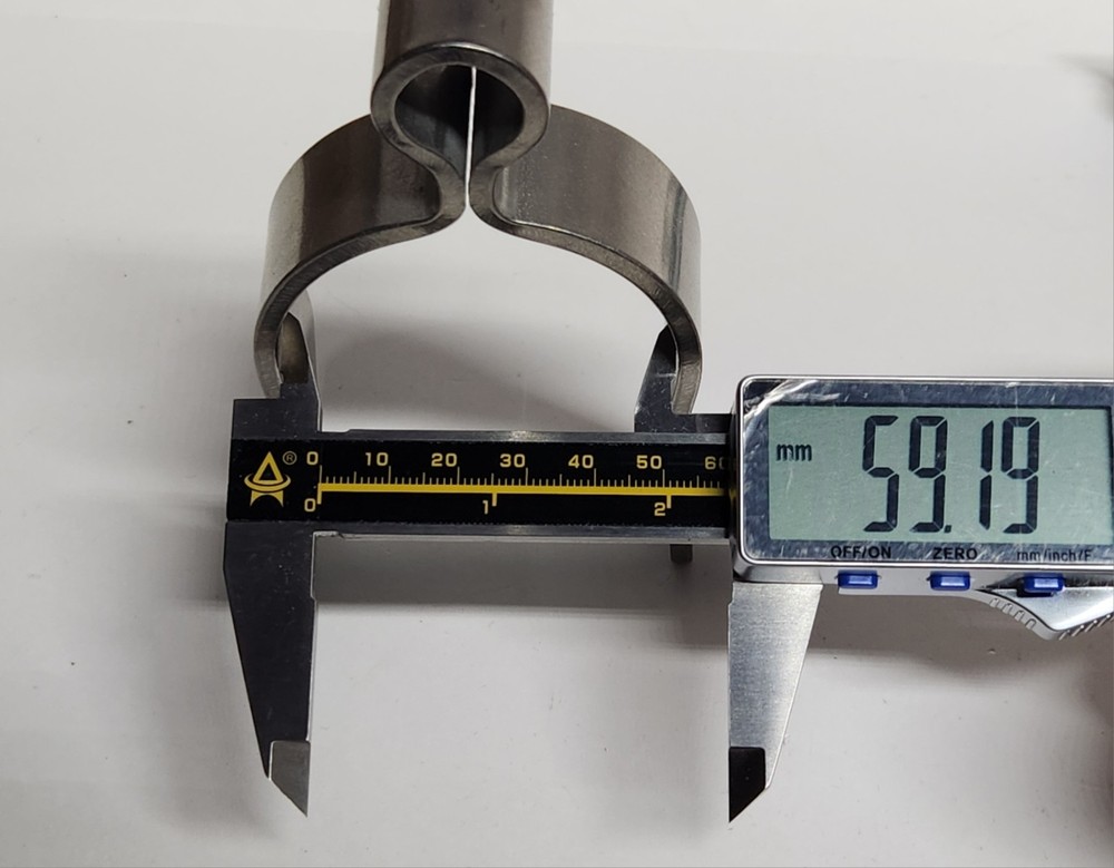 2 Pcs Chain Link Fence Gate Post Hinge for Outside Diameter Post/Pipe Pressed