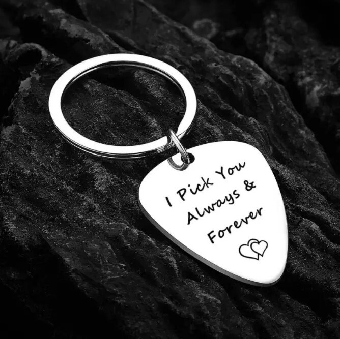 I'd Pick You Every Time - Guitar Lover Keychain - Great Gift