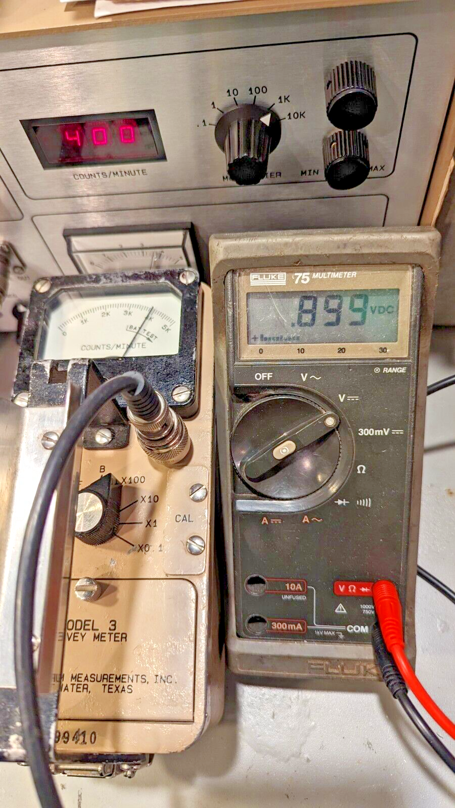 1x CLEAN Ludlum Model 3 Survey Meter CPM 44-9 Tested, Verified, and GUARANTEED