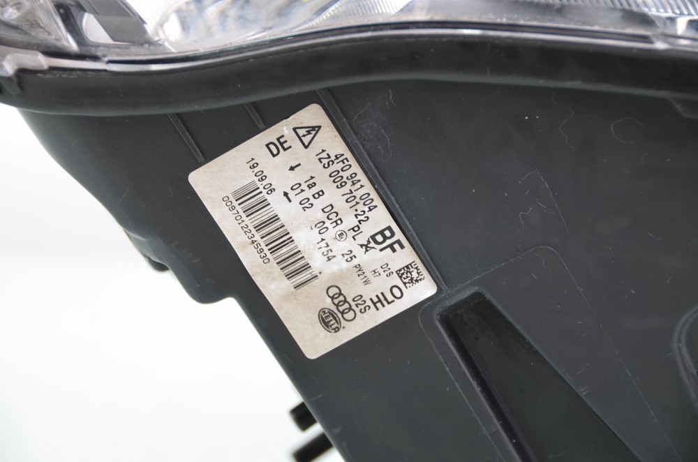 AUDI A6 C6 UK CORNERING LIGHT HEADLIGHT 4F0941004BF RIGHT