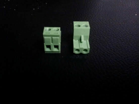 2-Pin Speaker / Power / Equalizer / Processor / Remote Plug DUAL DSEQ505BT