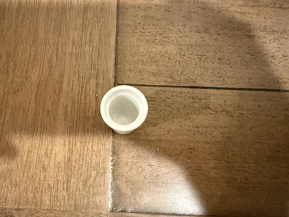 Illinois, IL White Porcelain Thimble