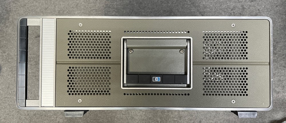 HP 8407A Network Analyzer & 8412B Phase Magnitude Display D6