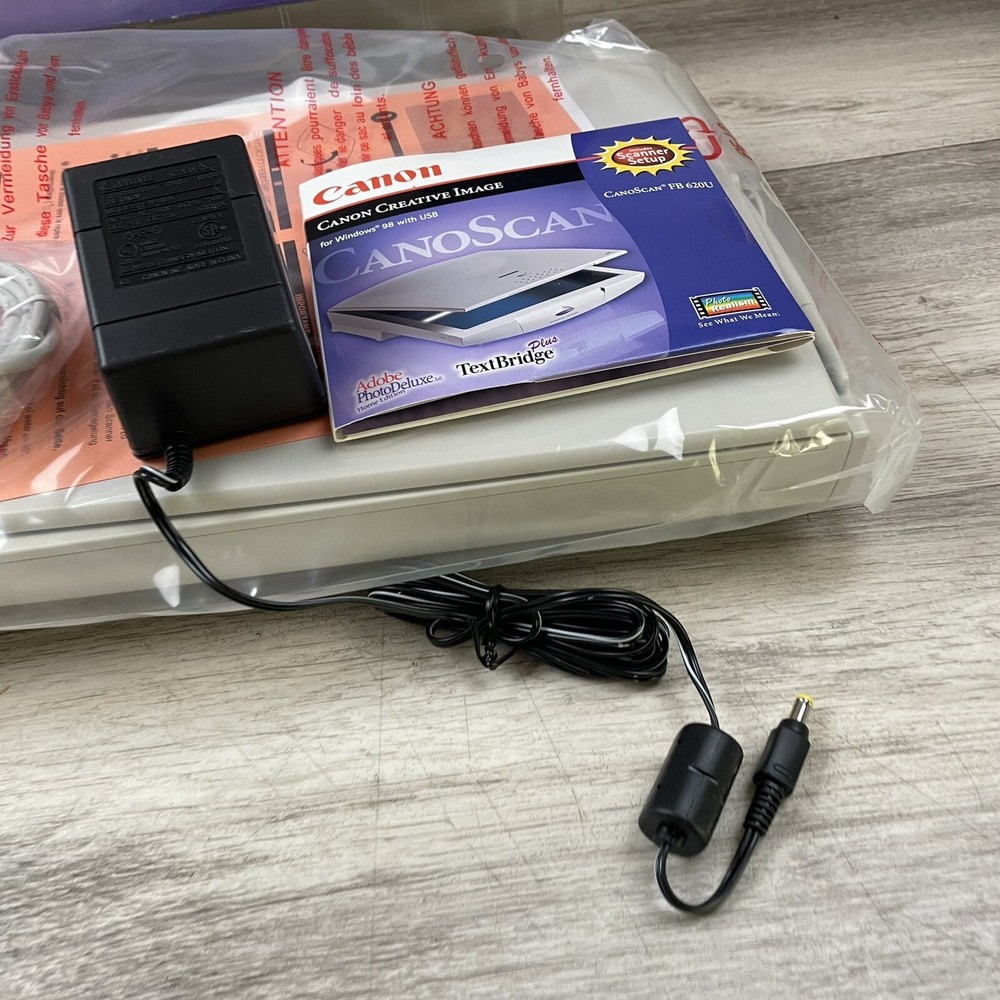 Canon CanoScan FB 620U Flatbed Scanner Open Box