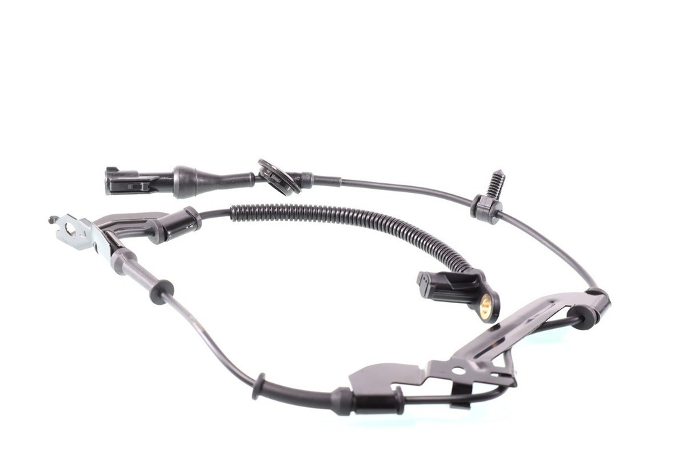 1x front ABS sensor GH-702579V