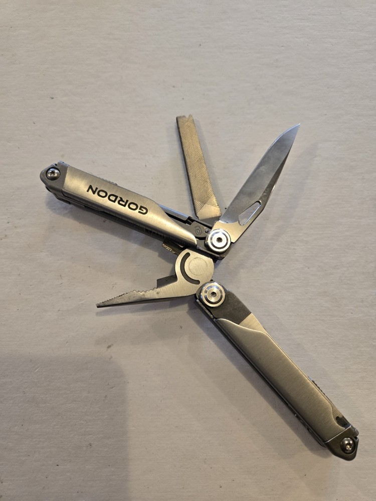 GORDON Multi Tool, Silver - (TSA Confiscated)