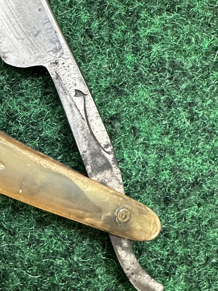 Vintage “original Pipe” Razor