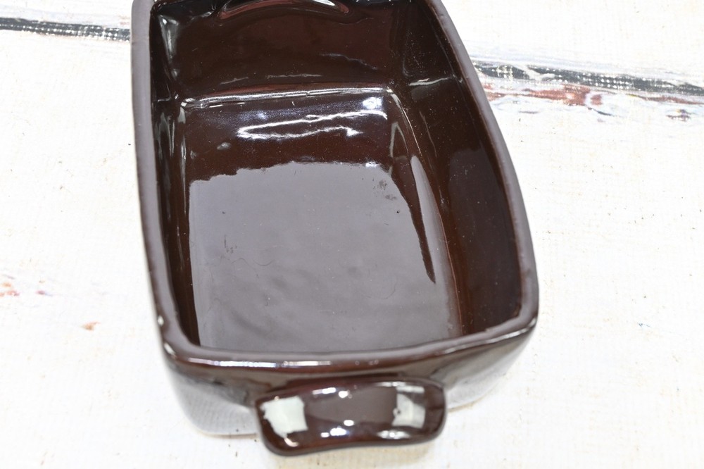 Vintage . Beautiful Brown Pottery Casserole Rectangular Taiwan