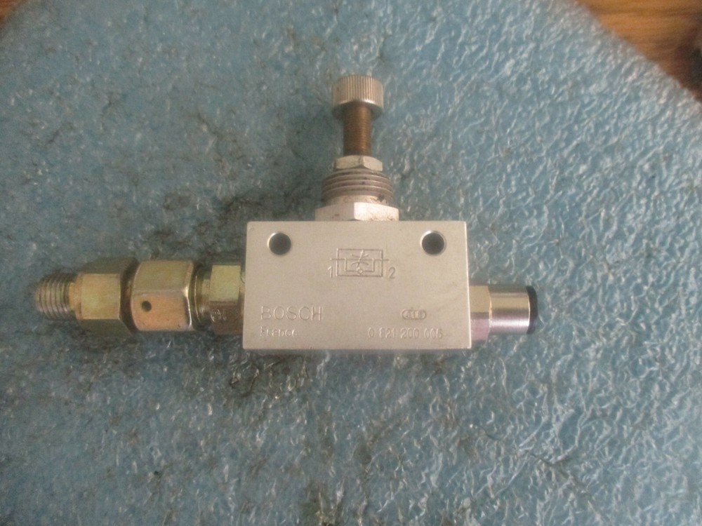 Bosch Model: 0 821 200 005 Flow Valve