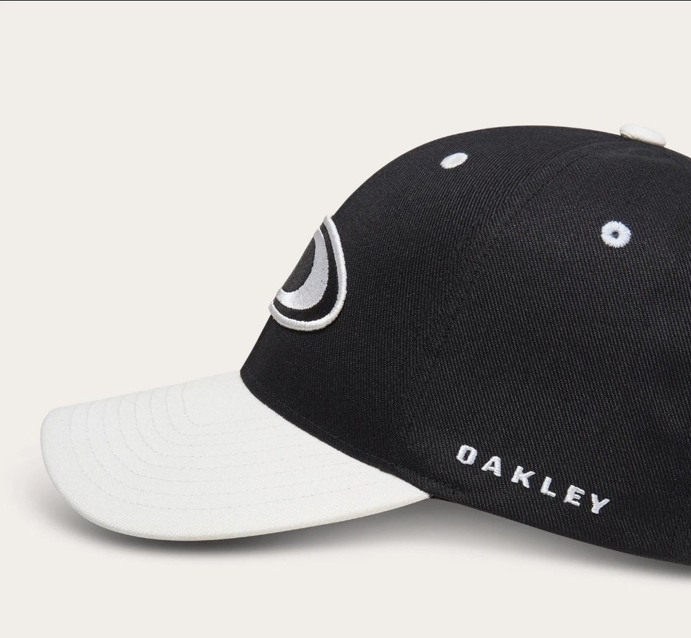 Oakley Alumni Cap Hat Blackout