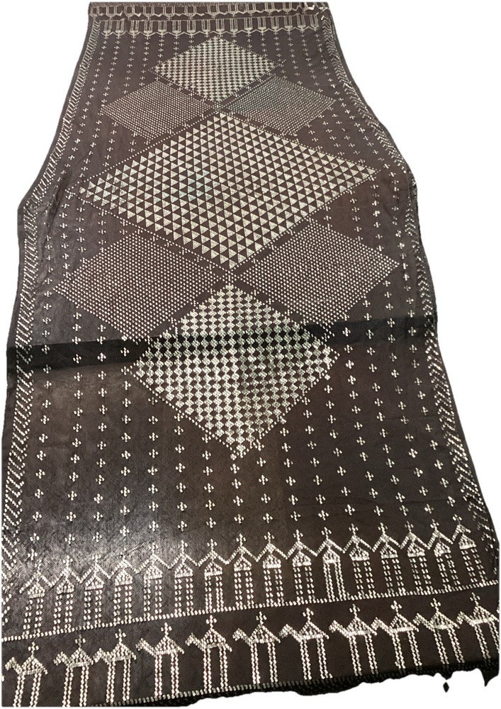 Black Silver Sequin-Like Table Runner Or Table Cloth - 90x27” Diamonds/Camels