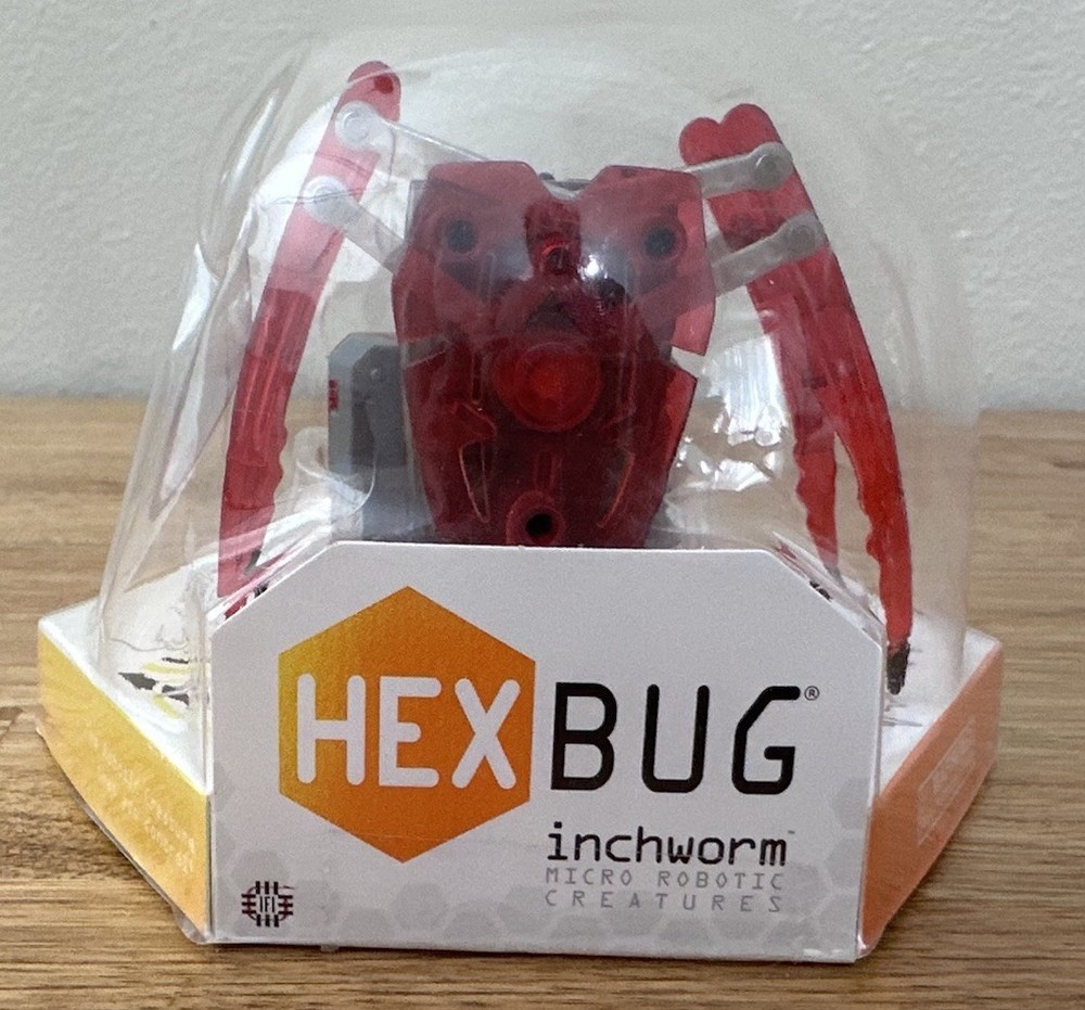 *Brand New* HexBug Inchworm Micro Robotic Creatures 2010 Innovation First Red