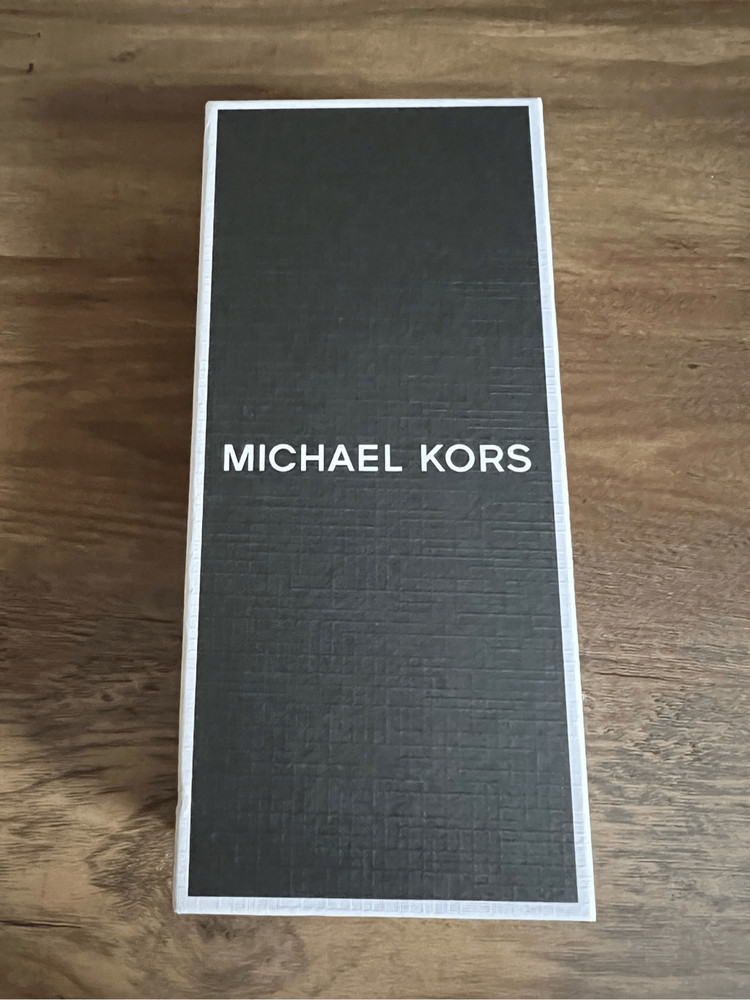 Mk air pods case