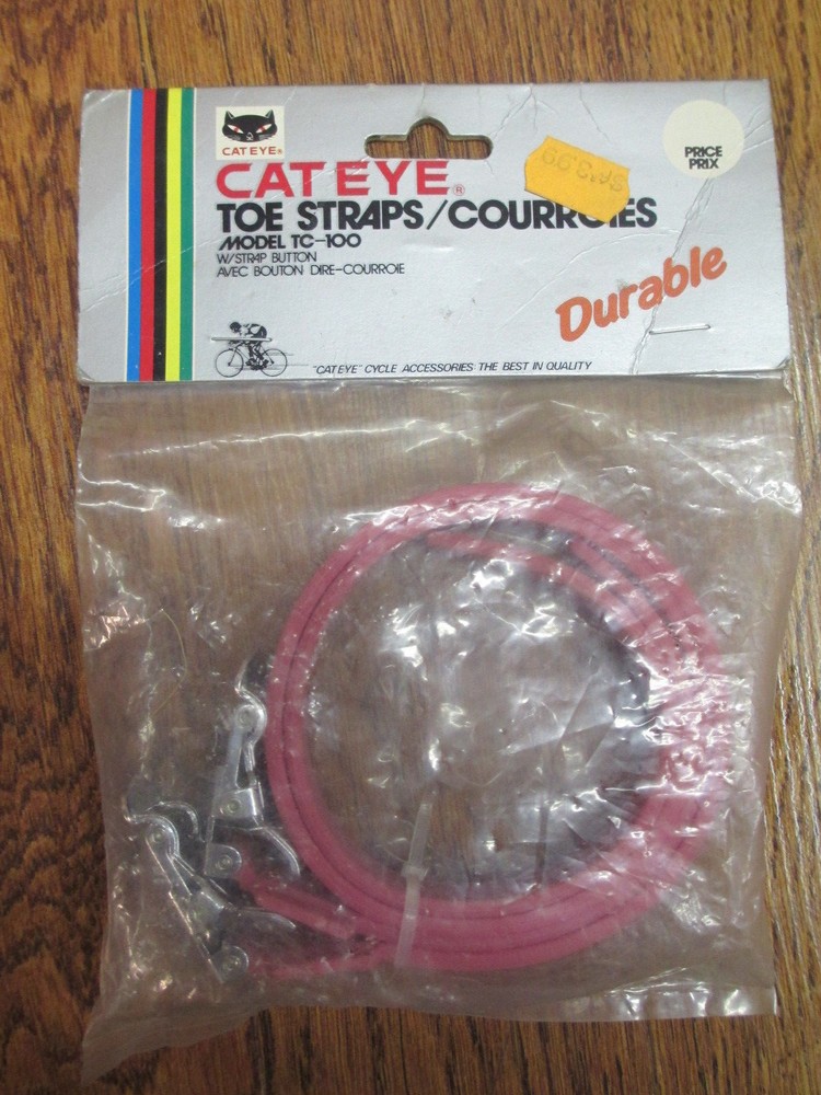 VINTAGE CATE EYE TOE STRAPS- PINK