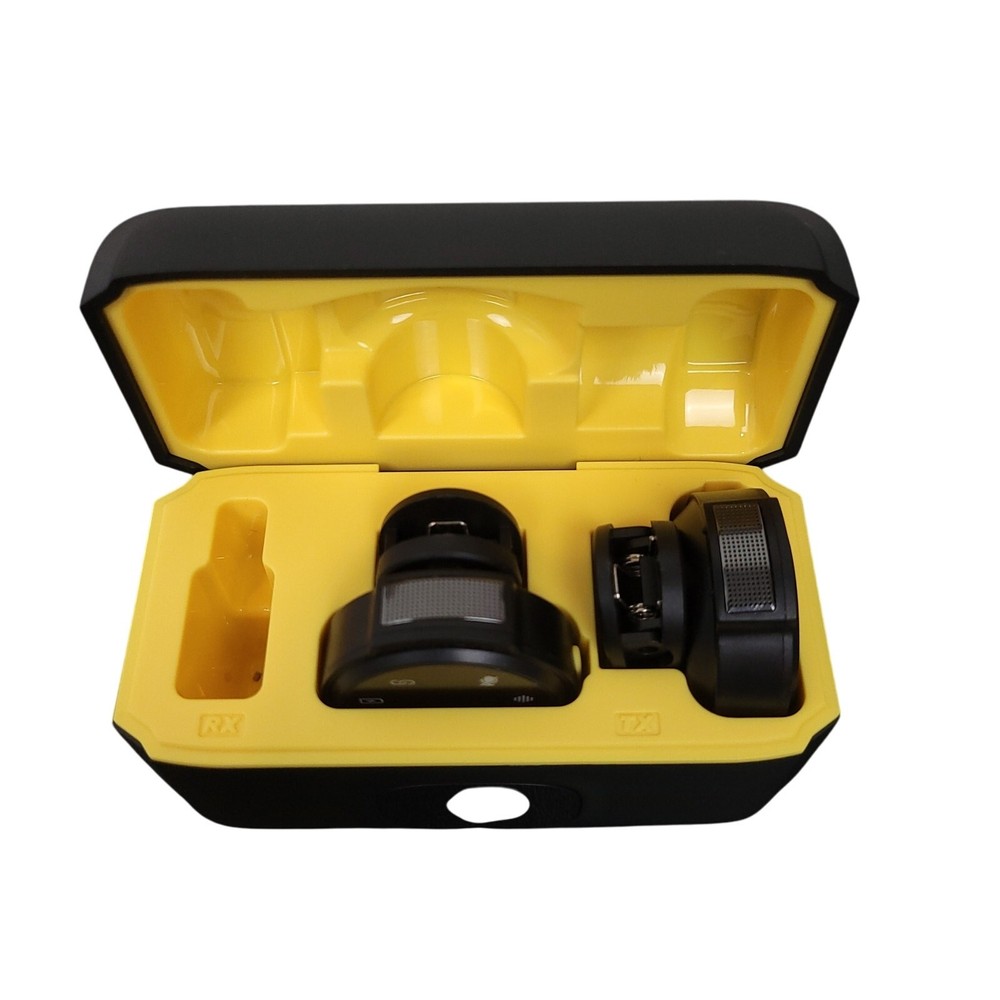 Professional Wireless Lavalier Microphones w/ Charging Case Missing Receiver