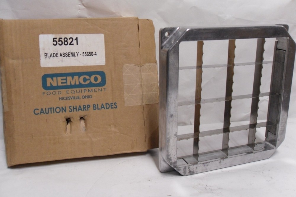 Nemco 55821 Blade and Holder Assembly for Easy Lettuce Kutter
