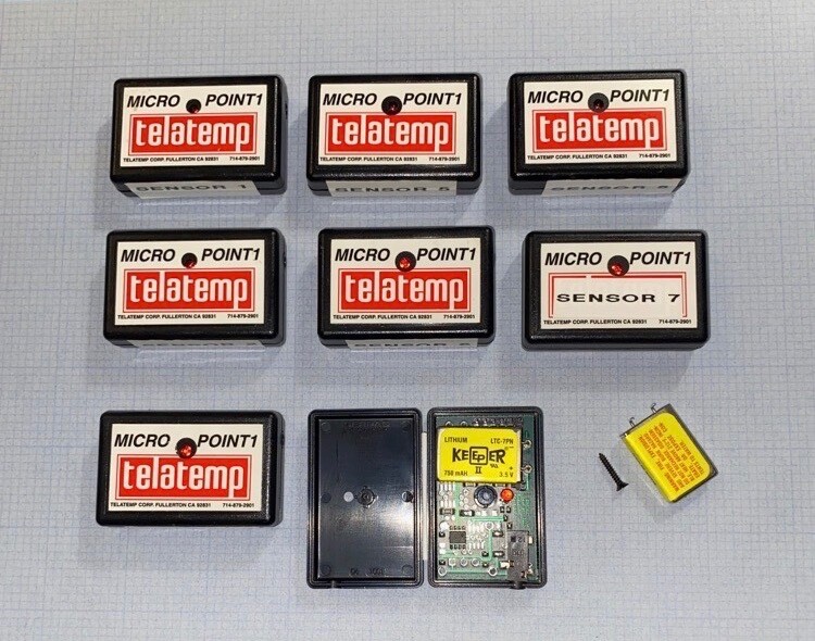 (8) Telatemp Micropoint 1 Temperature Data Loggers + Software + Serial Adapter