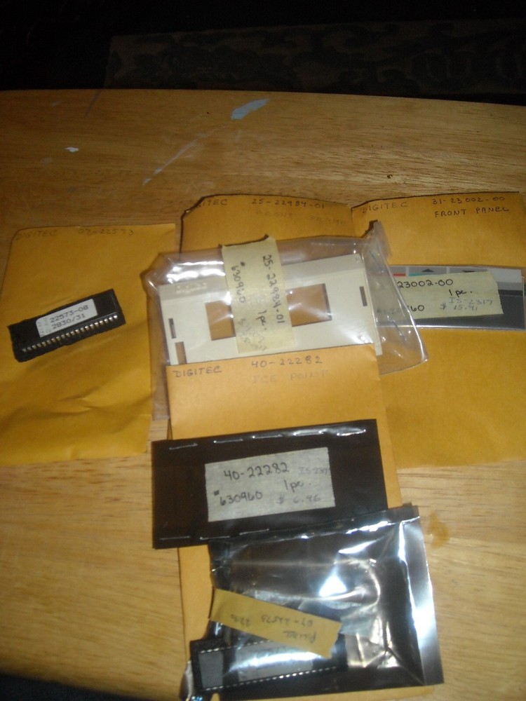 5 assorted Digitec componets new old stock       #1