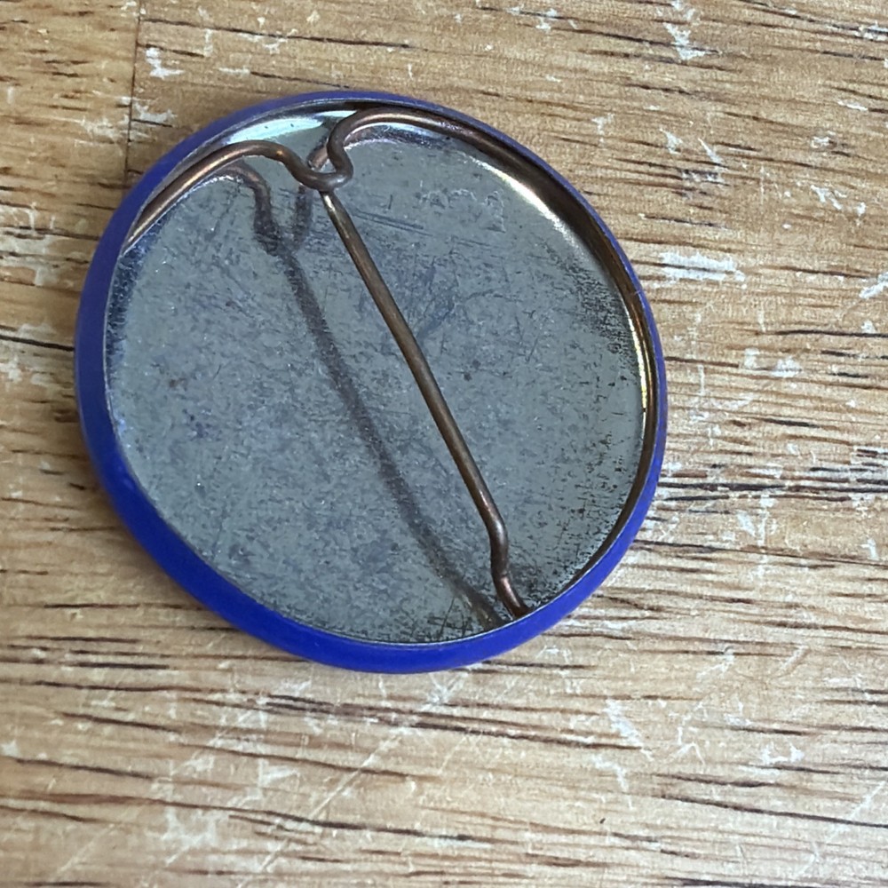 Yep yep yep button vintage