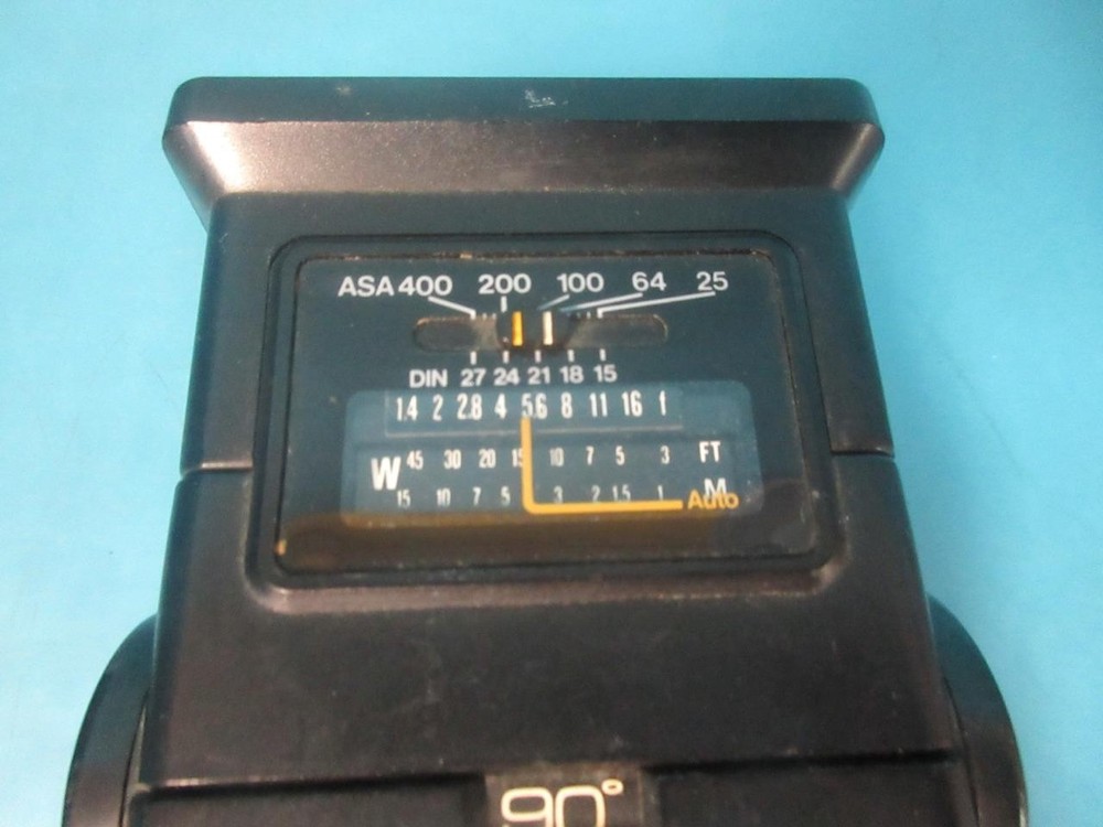 FOCAL M500T-ZOOM TRANSISTOR ELECTRONIC FLASH UNIT W/ DIFFUSER TESTED 20-01-36