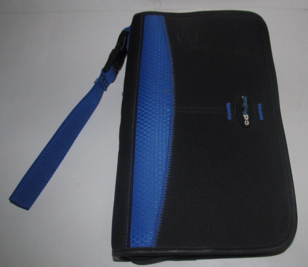 CD Projects Zippered 56-Disc CD Case Black & Blue Zipper Storage Case (WSS2)