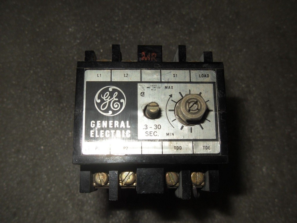 GE CR122BT01102B Solid State Timer