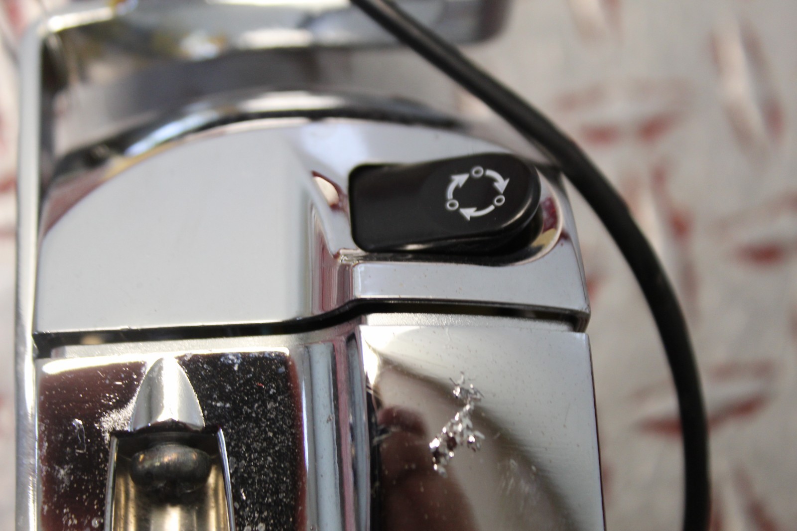 2008 VICTORY VISION TOURING LEFT CONTROL SWITCH W/ RADIO CONTROL BUTTONS VVT2