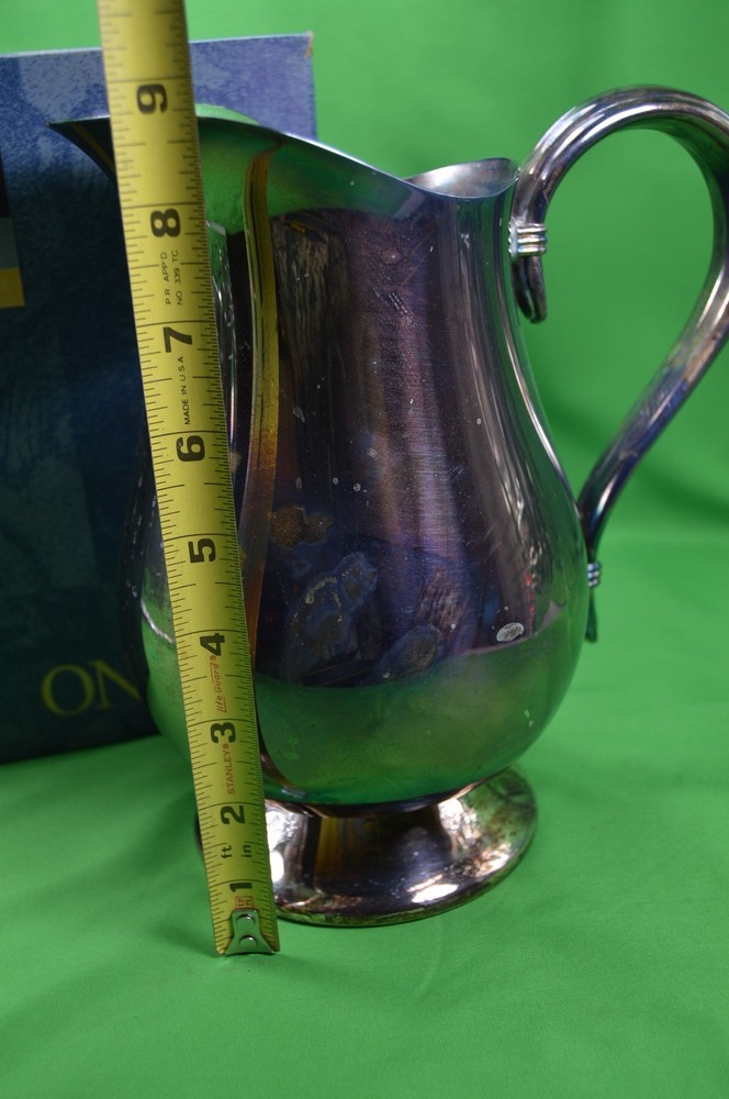 Oneida Bennington Pitcher Silverplate W/ Box,2 Quarts,Tarnished,S