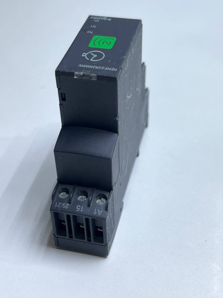Schneider Electric RENF22R2MMW Multifunction Timer Relay
