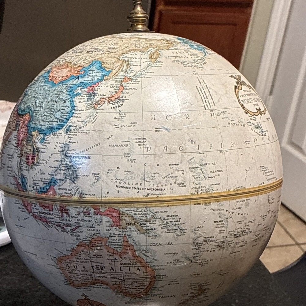 Replogle 9 Inch Diameter Globe WORLD CLASSIC Series In Perfect Condition