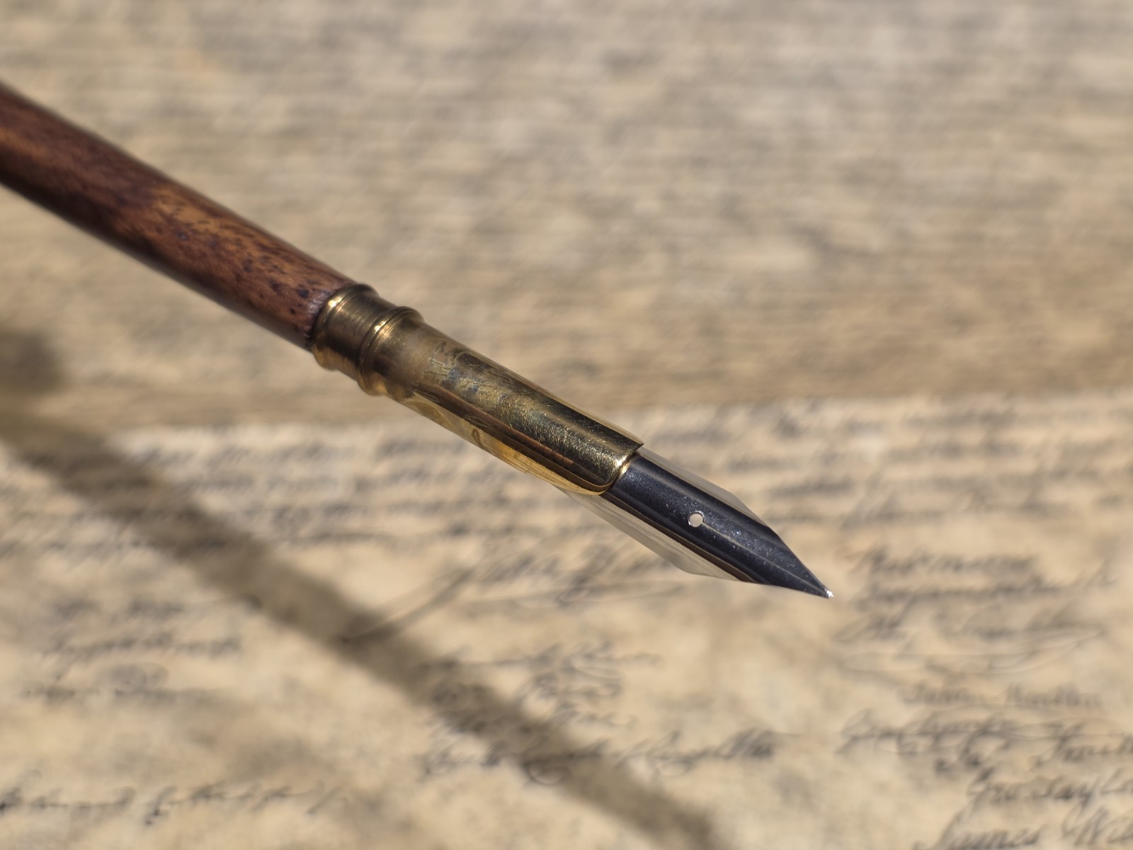 7" Antique Style Wood Turned Single Dip Pen