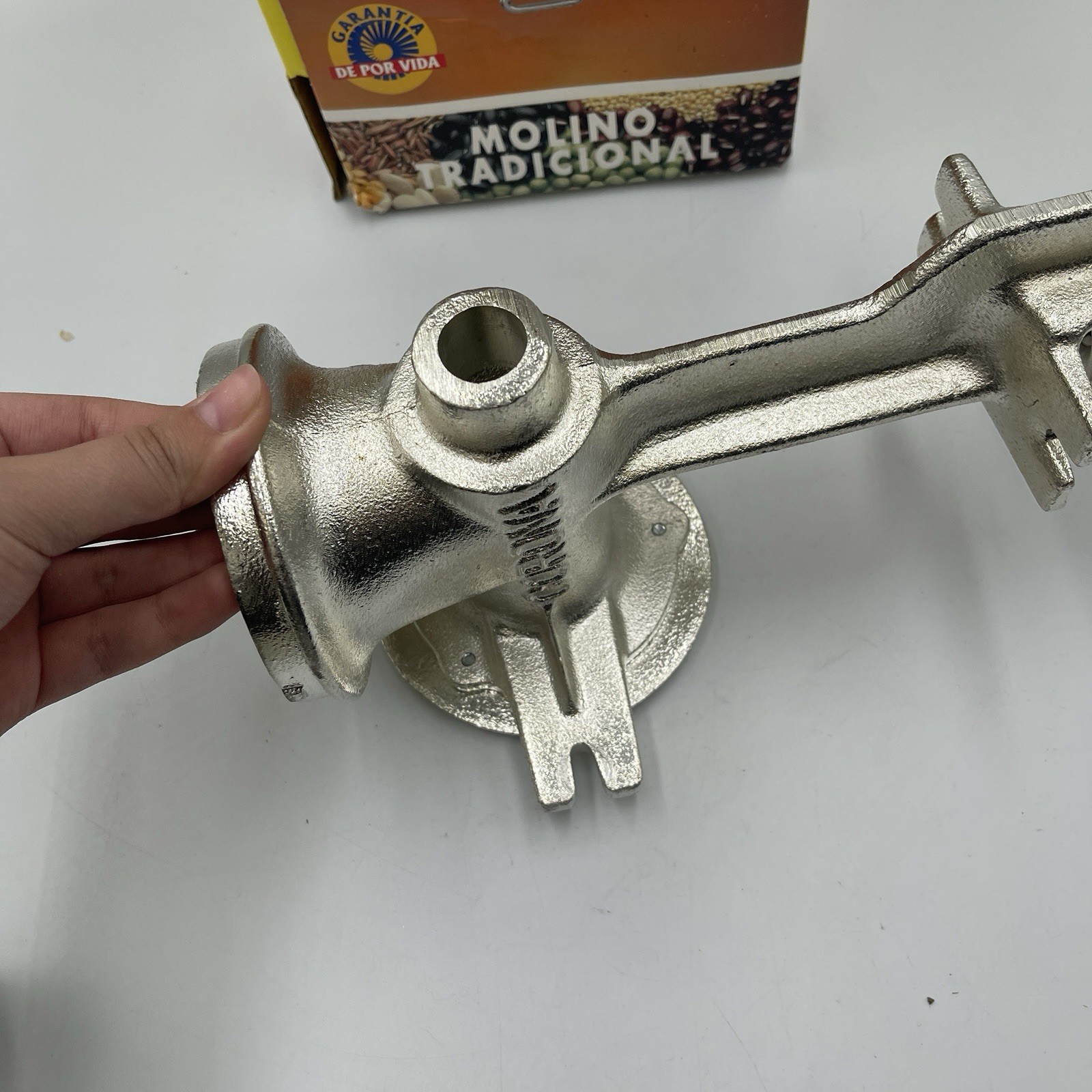 Landers Corona Traditional Corn Mill Grinder Molino Tradicional