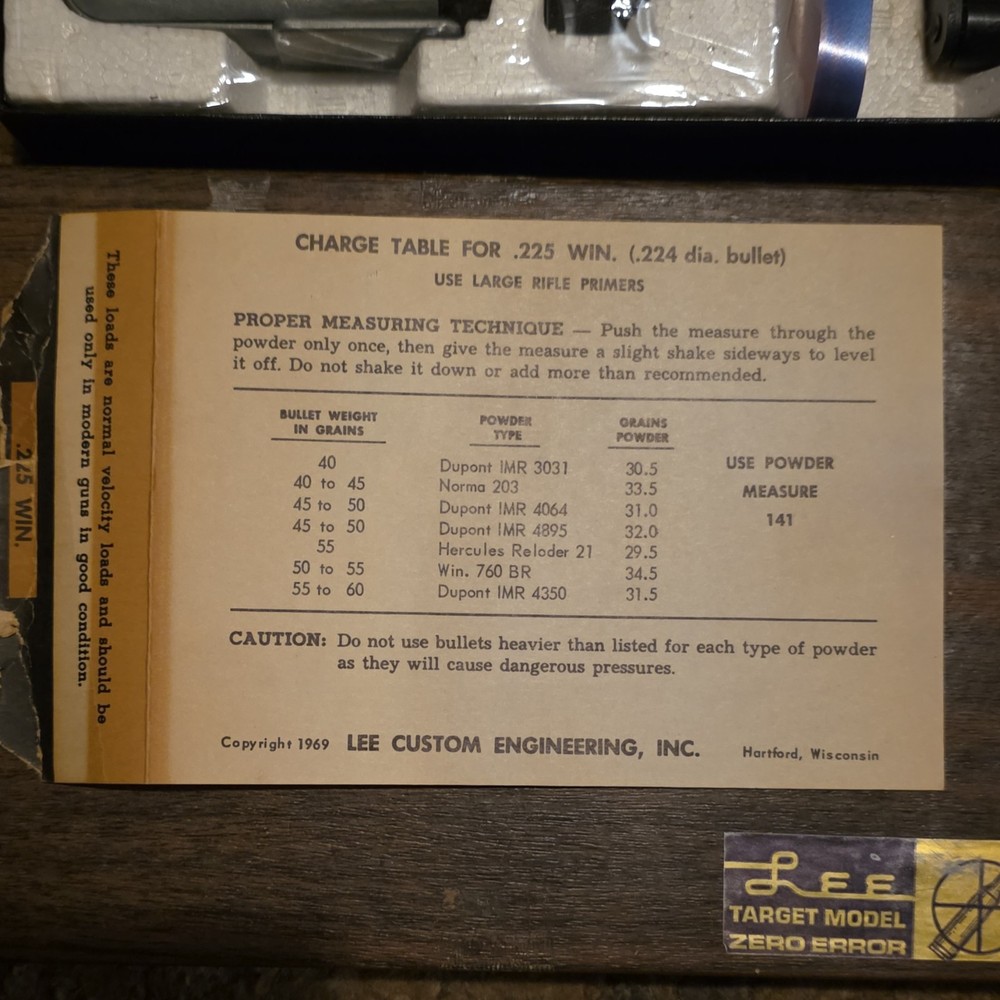 Lee Target Model Zero Error Caliber Conversion Kit for .225 Winchester Rifle